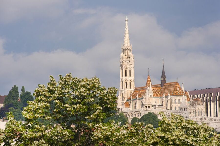 3-Hour Orientation Walking Tour of Buda and Pest - Key points at a glance