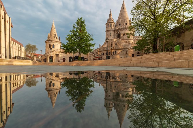4 hours long private walking tour in Budapest - The Opera House and St. Stephen’s Basilica