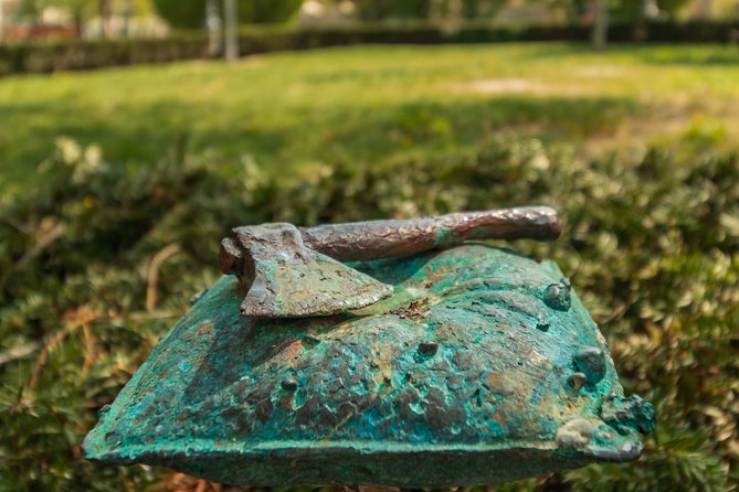 4 hours long private walking tour in Budapest - What the private format really adds