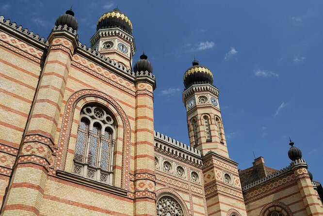 5 Hours Private Budapest First Class Tour with Parliament option - The best reasons to consider this Budapest tour