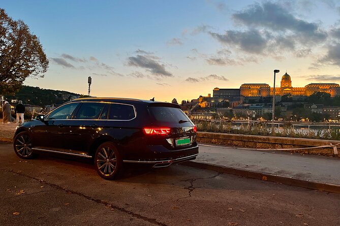 8-hour private Budapest city tour by car / minivan - Why a private car makes sense in Budapest