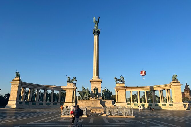 8-hour private Budapest city tour by car / minivan - The Citadel viewpoint and the day’s final sweep