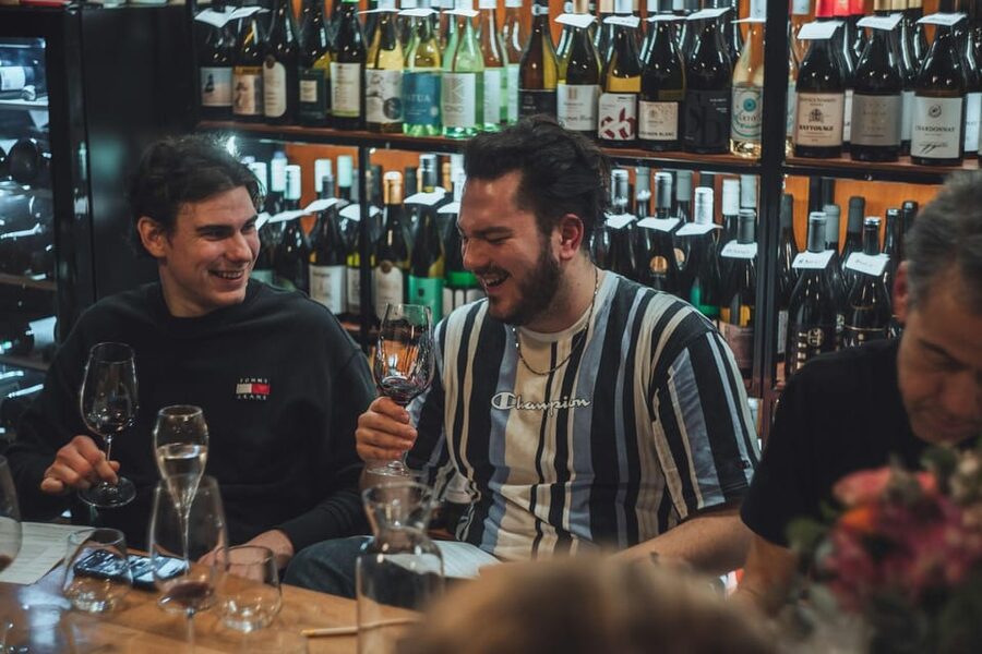 8-Tier Hungarian Wine Tasting in a Cozy Downtown Wine Bar - How the sommelier turns tasting into a conversation