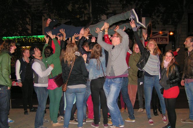 All You Can Drink Pub Crawl Through The Ruin Bars in Budapest - Key points