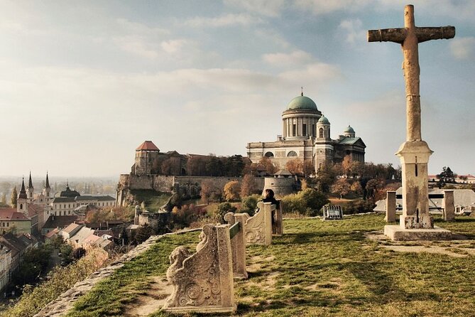 Along the shore of Danube river, private tour - Marzipan figures at the Szamos museum