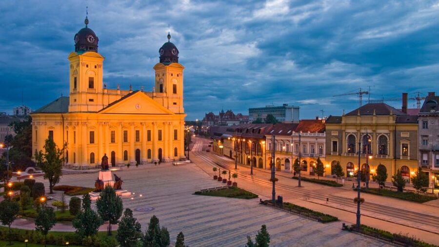 Best of Debrecen: Private Walking Tour with a Local - The Great Reformed Church and Kossuth Square