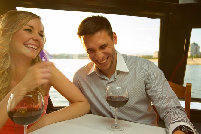 Booze Cruise Budapest Sightseeing Danube Cruise - Thermal baths and the modern face of Budapest