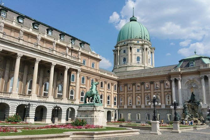 Buda Castle Walking Tour: A Kingdom of Many Nations - Vienna Gate closes the walk with an older horizon