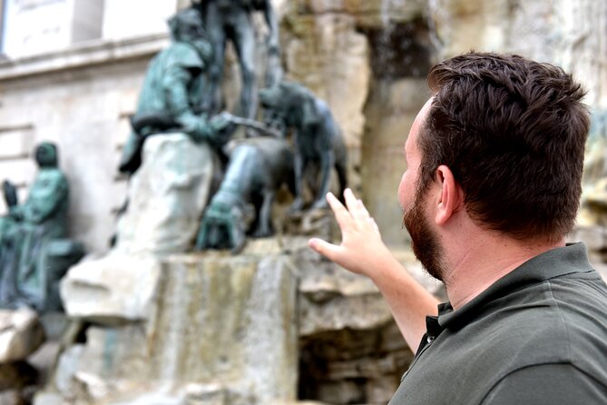 Buda Castle Walking Tour with Matthias church entry, Cake&Coffee - Matthias Church and the royal story