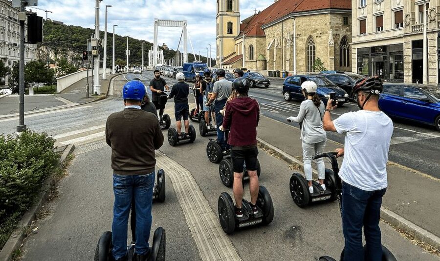 Budapest: 1 Hour Instagram Segway Tour - What the guide adds to the ride
