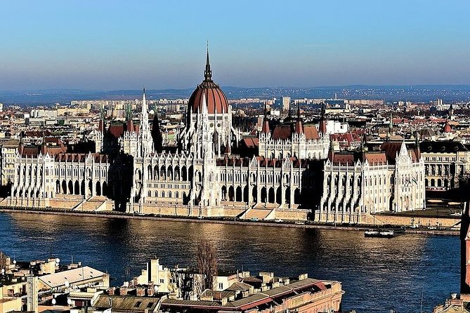 Budapest: 3-Hour Live-guided Bus Tour and 1-hour River Cruise - Is $51.66 good value?