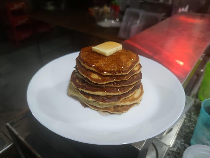 Budapest: 4-hour Bottomless Brunch w/ Cocktails & Craft Beer - What the service is like