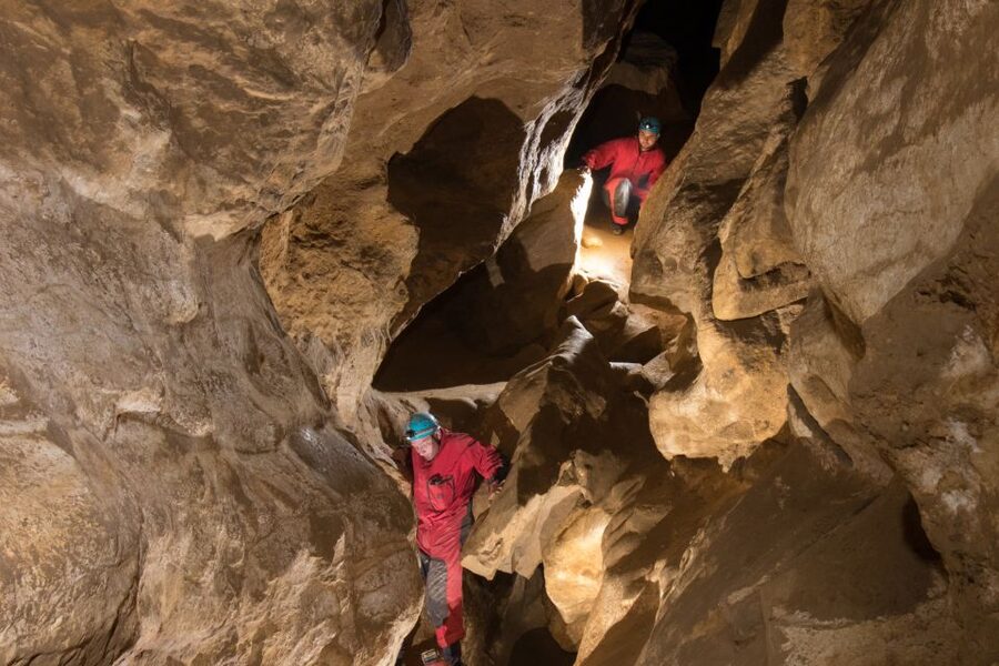 Budapest: Adventure Caving Tour with Guide - The first 30 minutes: changing and getting ready