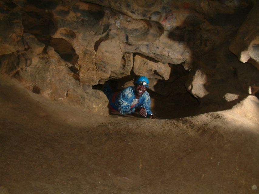 Budapest: Adventure Caving Tour with Guide - How this fits into a Budapest itinerary