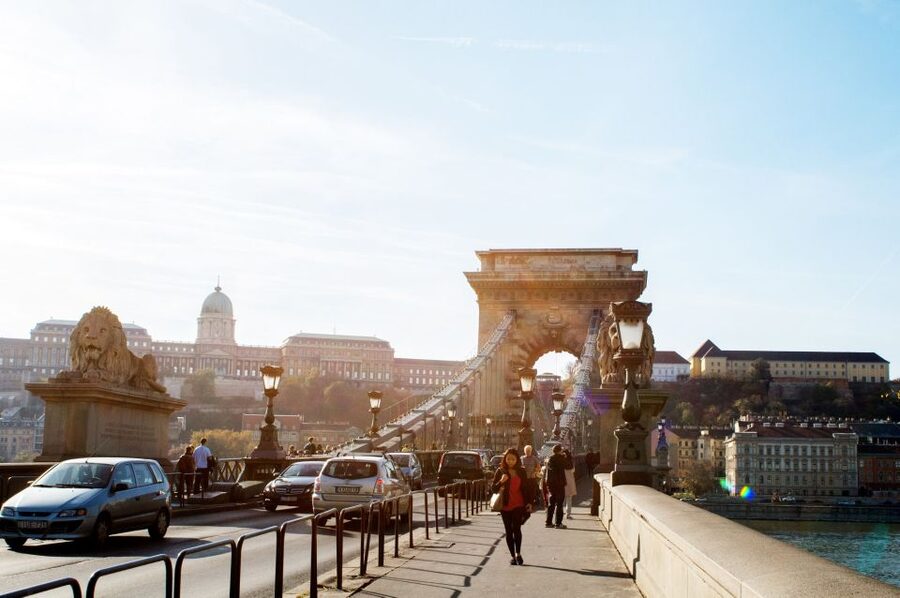 Budapest: All in One Walking Tour with Strudel House Stop - One tour, two cities, and three hours on foot