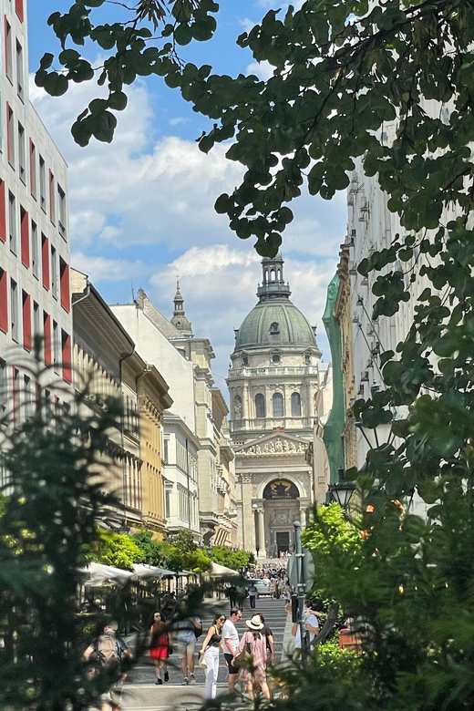 Budapest: Assist the Authorities Outdoor Escape Room Game - Why the flexible timing matters