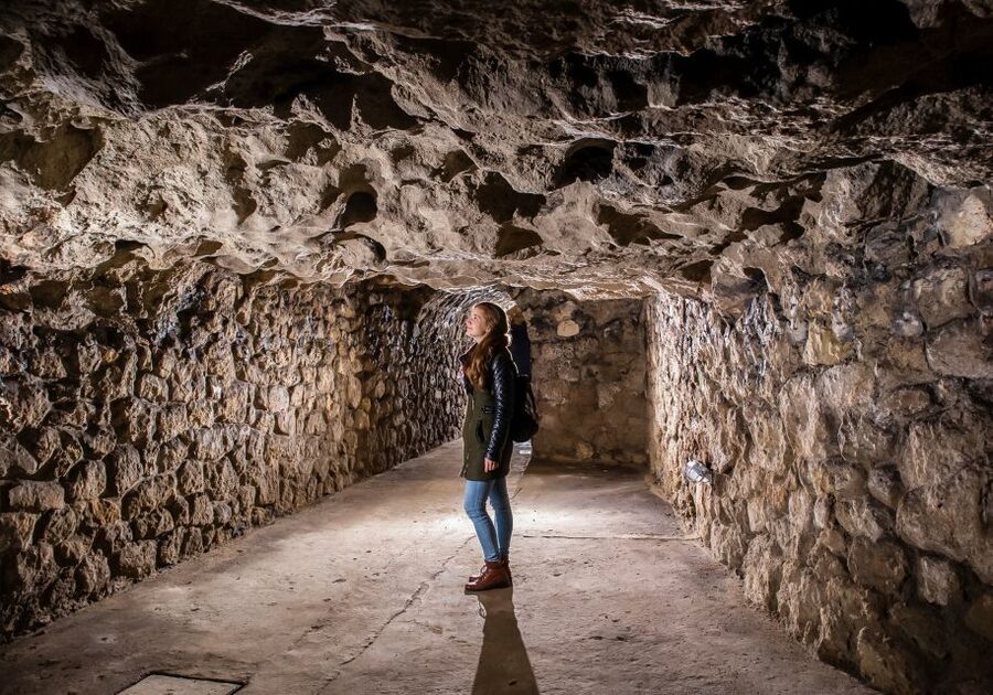 Budapest: Buda Castle Cave Tour - Who should book this Budapest cave tour?