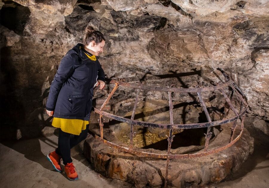 Budapest: Buda Castle Cave Tour - The 40-minute route: short, unusual, and worthwhile