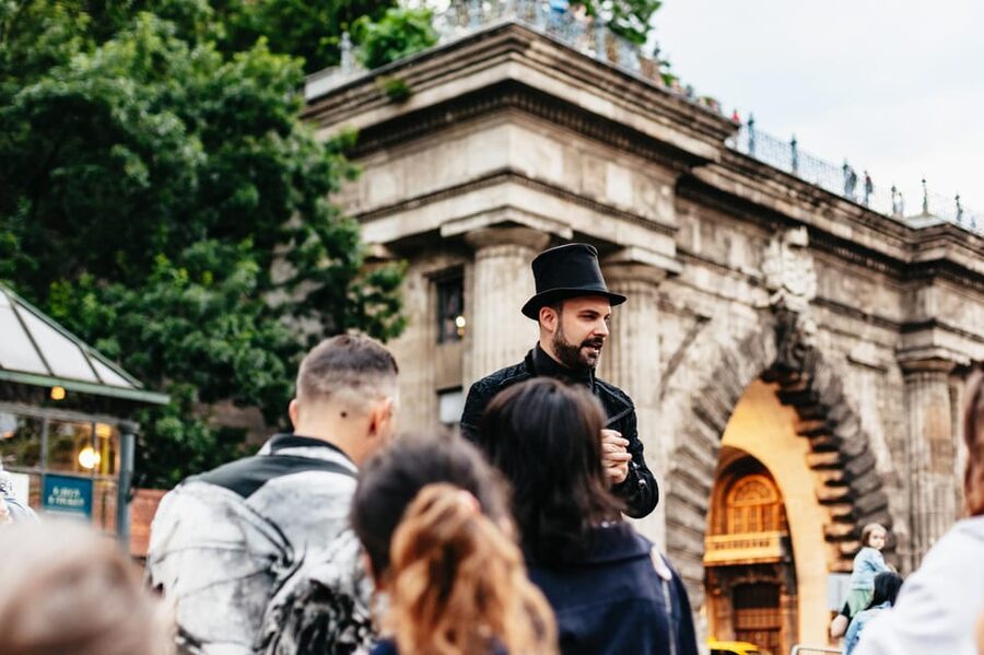 Budapest: Buda Castle District Vampires and Myths Night Tour - The House of Houdini and a change of mood