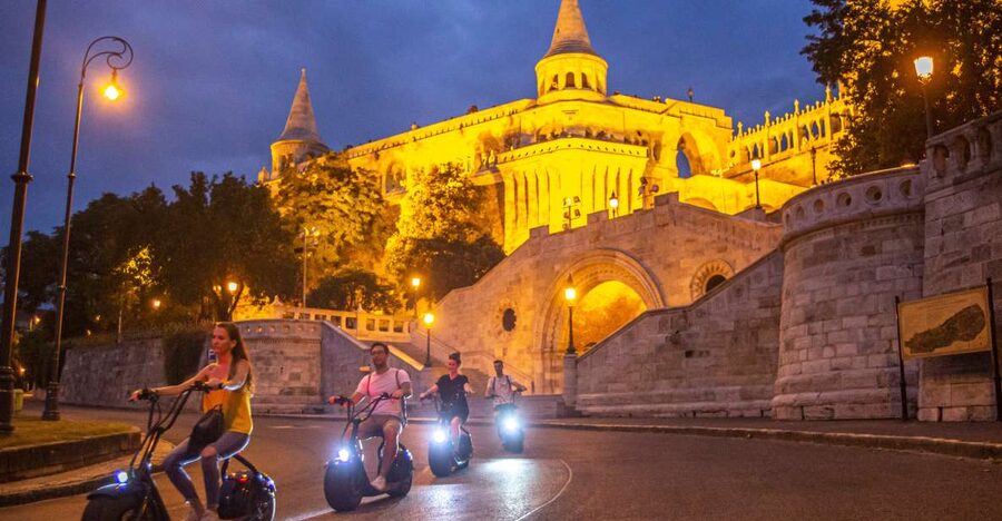 Budapest: Buda Castle E-Scooter Evening Tour - Riding up to Buda Castle without the usual climb