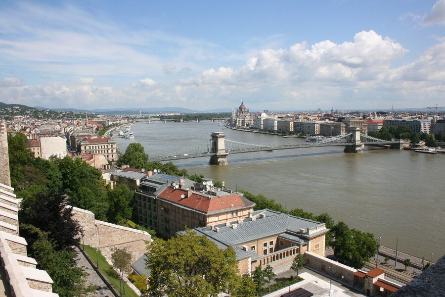 Budapest: Buda Castle Private Walking Tour - Holy Trinity Square and Matthias Church