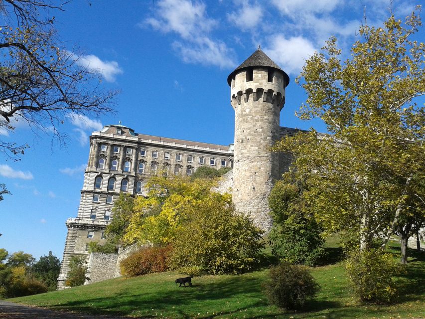 Budapest: Buda Castle Private Walking Tour - Is $141 good value for your group?