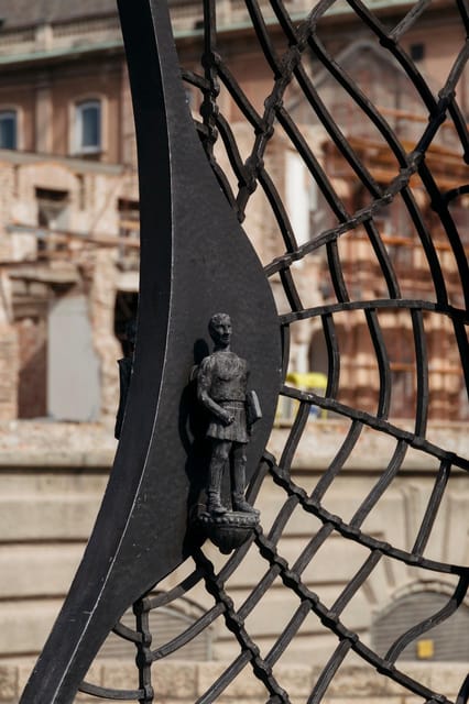 Budapest: Buda Castle Walking Tour & Folk Music Performance - Fisherman’s Bastion and wide views toward Pest