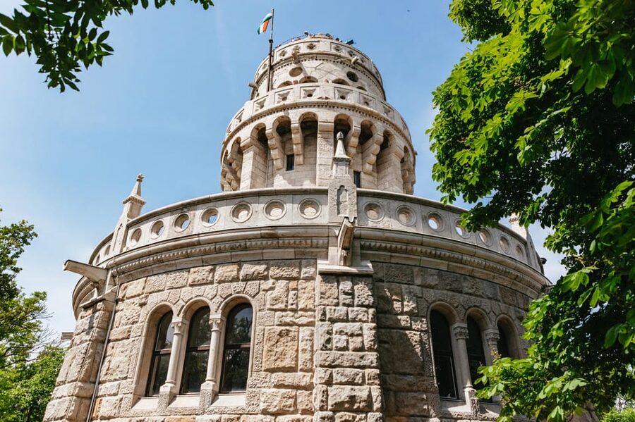 Budapest: Buda Hills Guided Hiking Tour with Optional Lunch - What makes Laszlo a good fit for this route