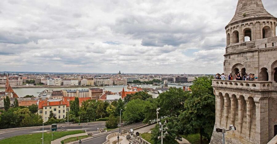 Budapest: Castle District Walk with Matthias Church Entry - Fisherman’s Bastion and the first big view