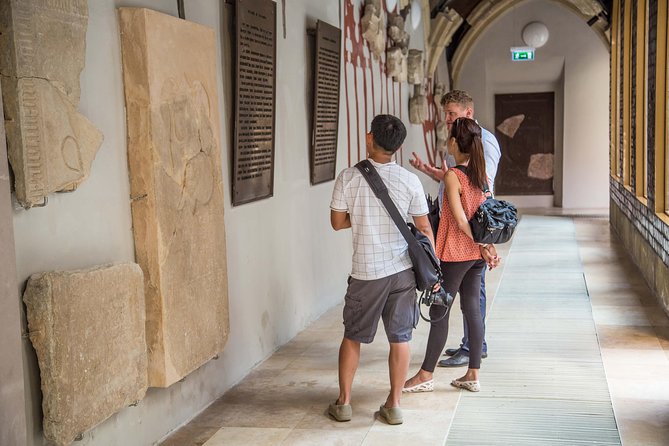 Budapest Castle Walk - Matthias Church, from coronations to wartime damage