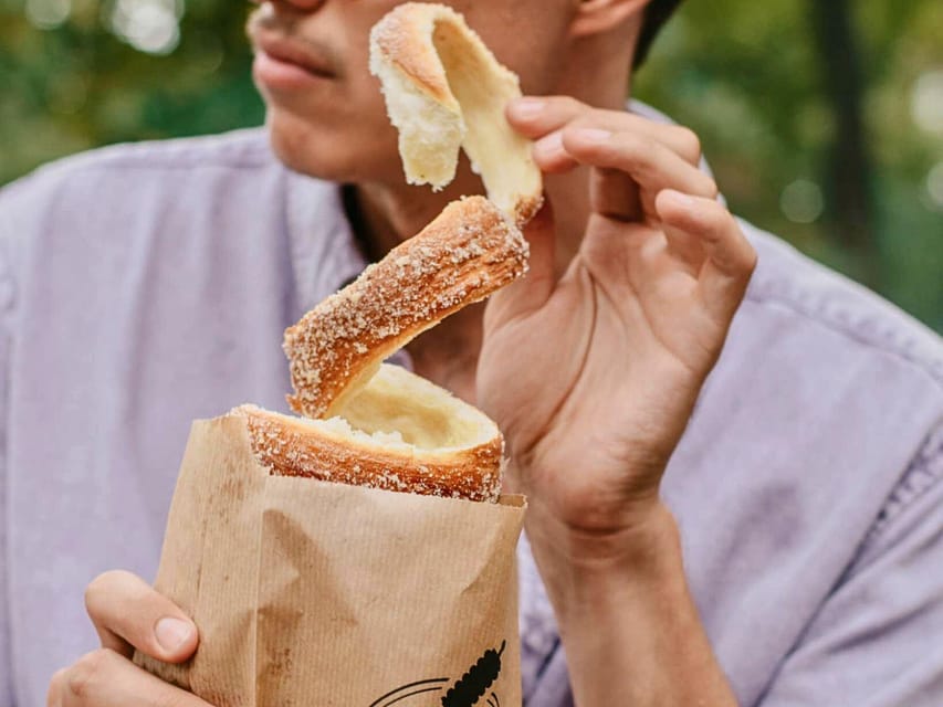 Budapest: Chimney Cake Workshop in City Park - What makes kürtőskalács special