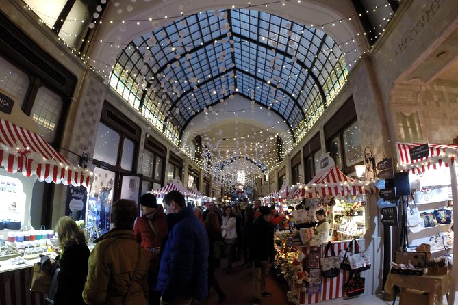 Budapest Christmas Walking Tour & Entry to St Stephen's Basilica - The Danube, Little Princess and Chain Bridge
