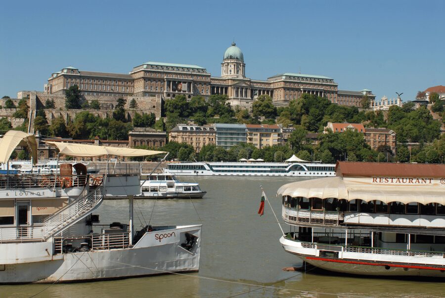 Budapest: City Discovery Tour - Riding past the Opera House and central Budapest