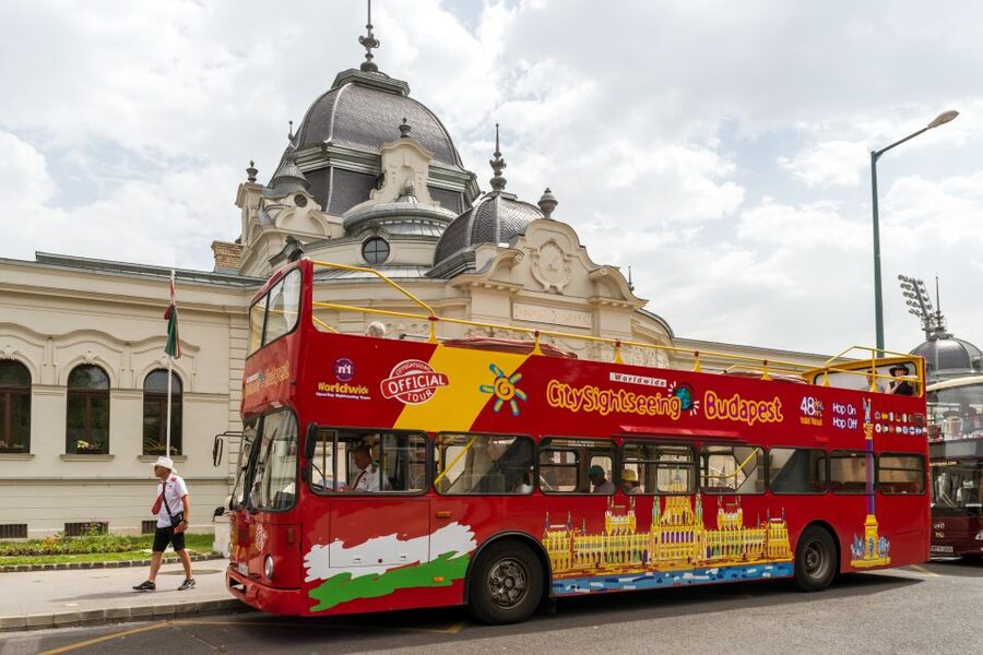 Budapest: City Sightseeing Hop-On Hop-Off Bus Tour & Extras - The 11am walk adds the human details