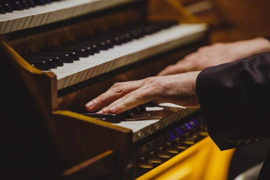 Budapest: Classical Music Concerts in St Stephen's Basilica - Who should book this concert?