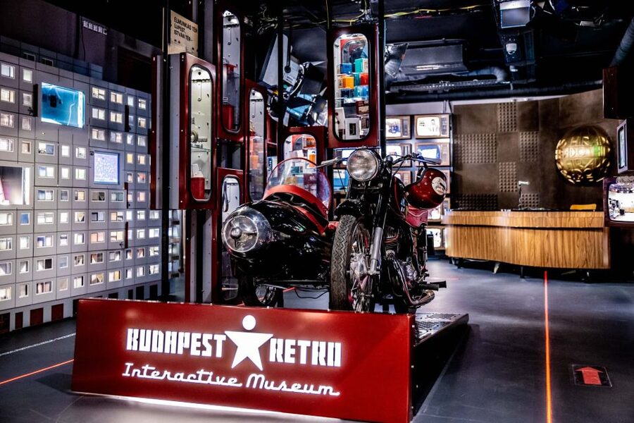 Budapest: Communist History Tour with House of Terror Option - A Cold War bunker hidden below the city
