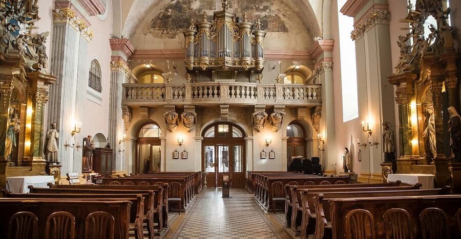Budapest: Concert on the Oldest Working Organ in the City - St. Michael’s Church and the small organ that matters