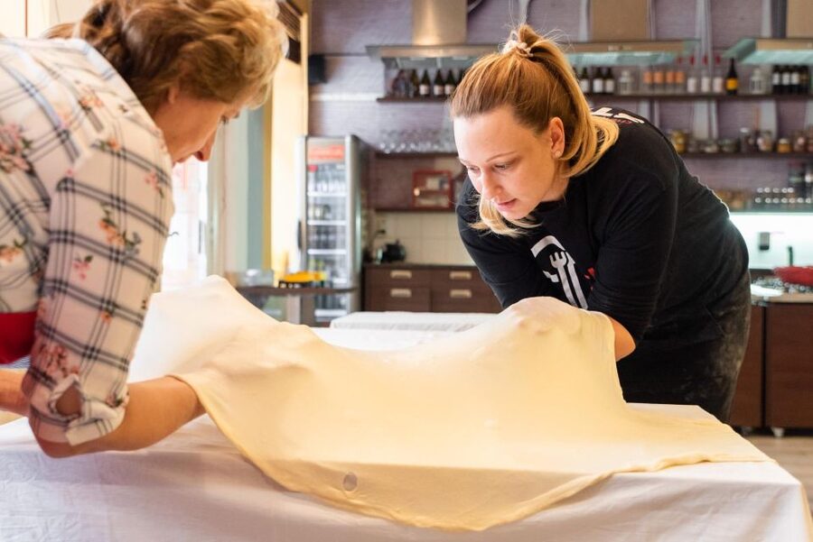 Budapest: Cooking School – Hungarian Menu & Local Market - The chef makes the difference