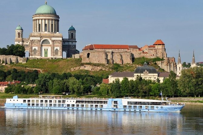 Budapest Danube Bend Private or SmallGroup Tour Lunch and Cruise - Szentendre, the first taste of the river towns