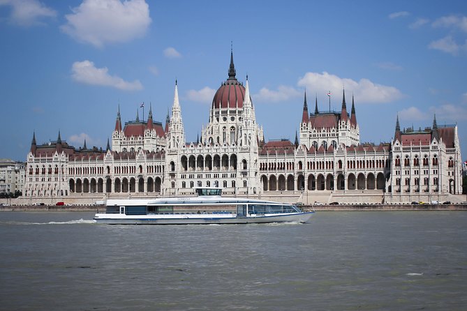 Budapest Danube Cruise with Drink, Audio Guide, Margaret Island - How long the cruise takes and when to go