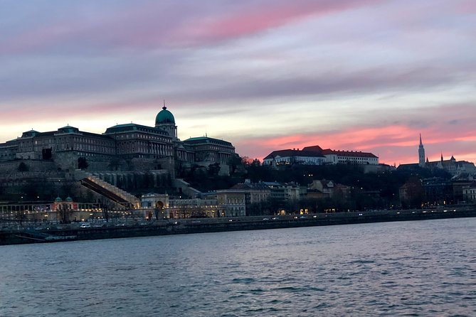 Budapest Danube River Candlelit Dinner Cruise with Live Music - What the 2.5-hour route feels like