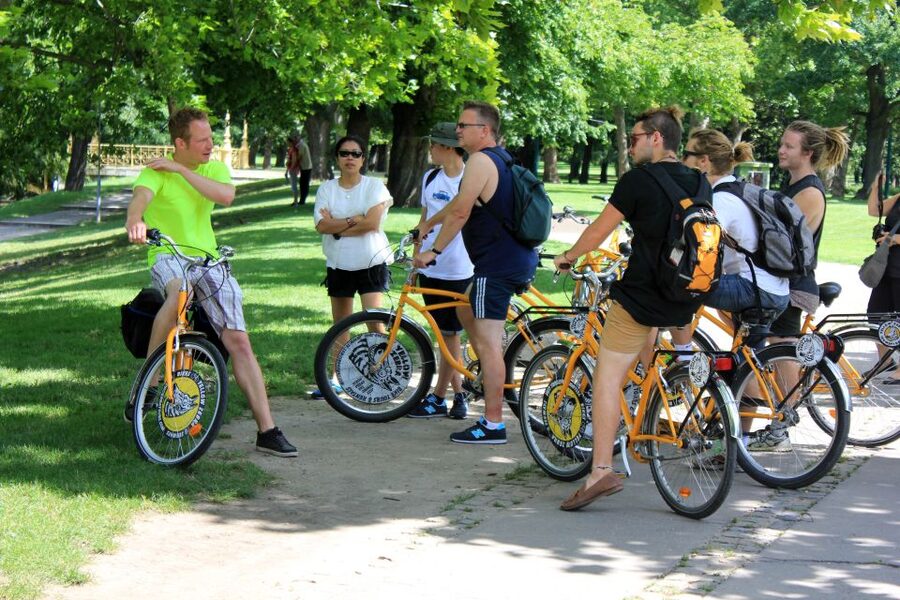 Budapest: Danube River Views Bike Ride - What $41 gets you