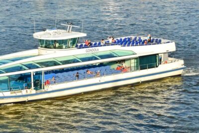 Daytime Sightseeing Boat Cruise