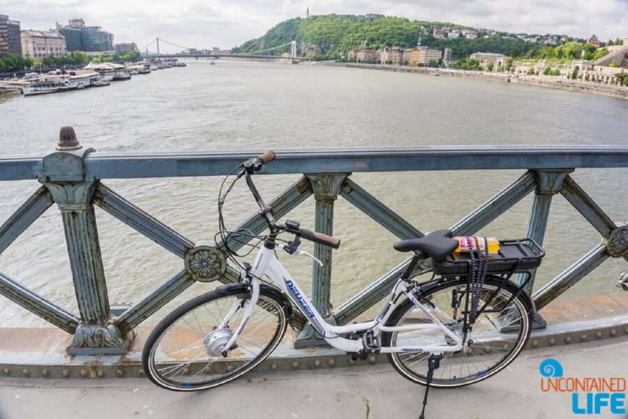 Budapest: E-Bike Guided Tour and Castle Hill - The Budapest overview that fits into three hours