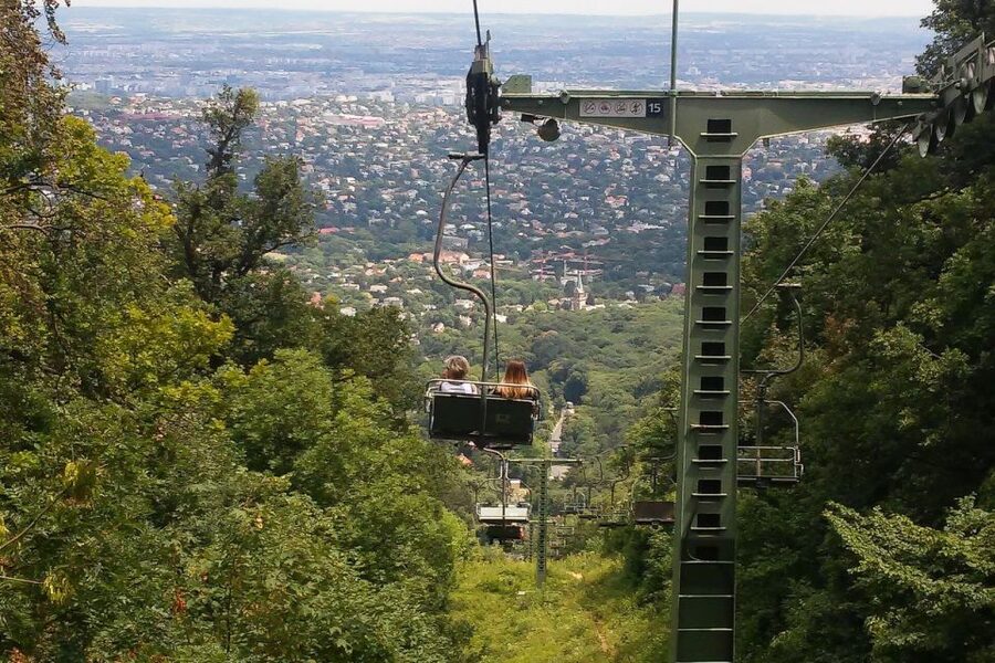Budapest: Elisabeth Tower Visit by Chairlift & Transport - Leaving Batthyány Square for the Buda hills