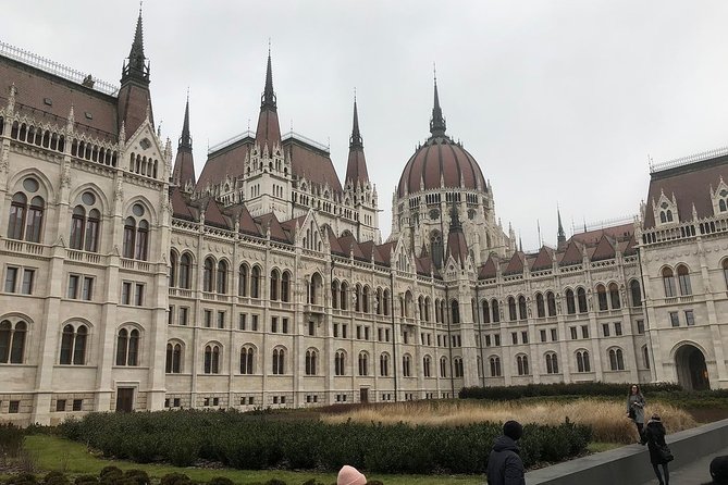 Budapest Essentials Private Tour Highlights and Hidden Gems - St. Stephen’s Basilica brings the best included view
