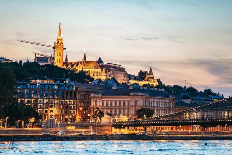 Budapest: Evening Cruise with 4-Course Dinner - Practical details that matter