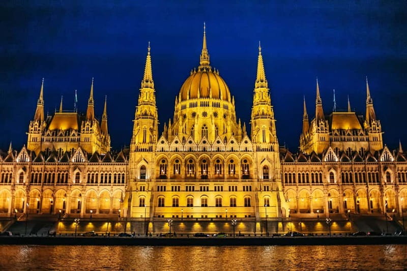 Budapest: Evening Cruise with 4-Course Dinner - Is $87 good value?
