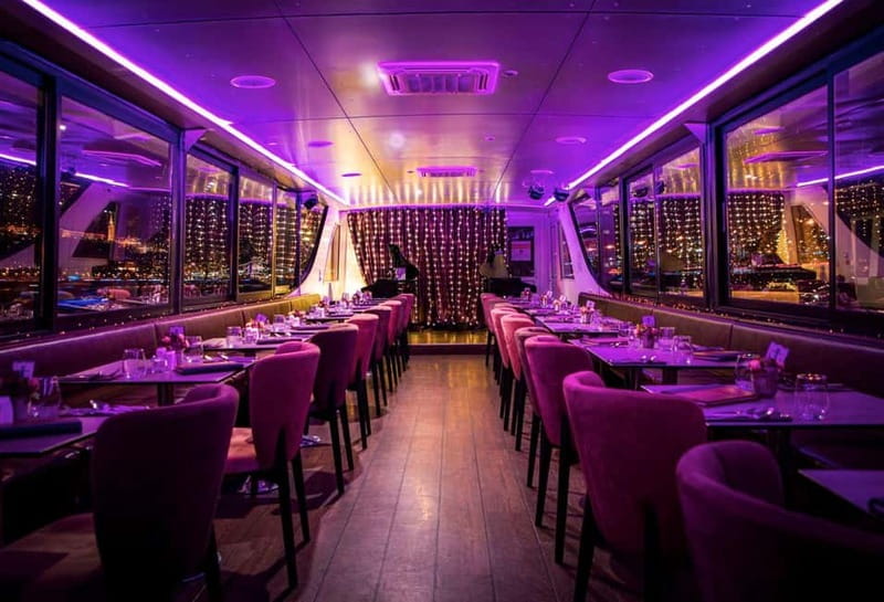 Budapest: Evening Cruise with 4-Course Dinner - Boarding near Petőfi Square