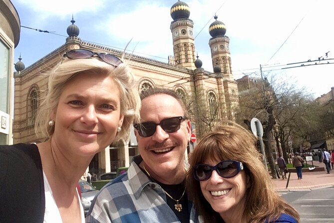 Budapest Food Tasting Tour with Nelli & her local guides - Ten tastings, from goulash to chimney cake